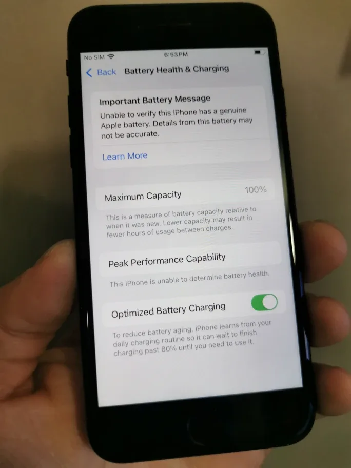 iPhone SE 2020 64G with new battery (Only selfie camera works) image indicator(3)