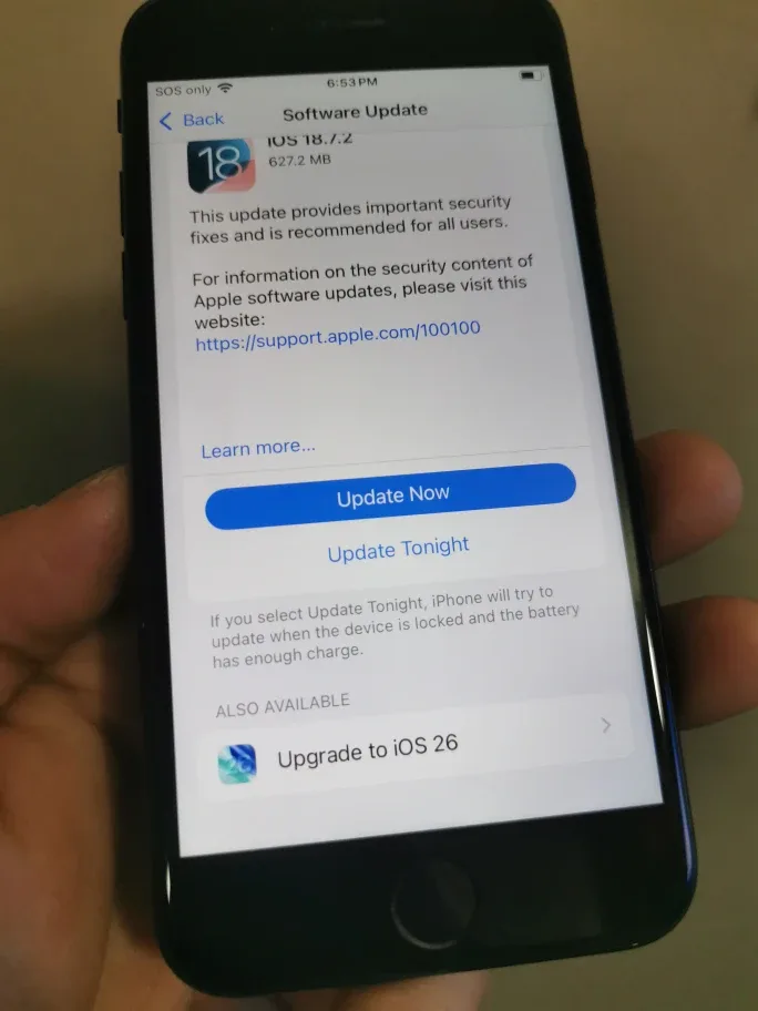 iPhone SE 2020 64G with new battery (Only selfie camera works) image indicator(4)