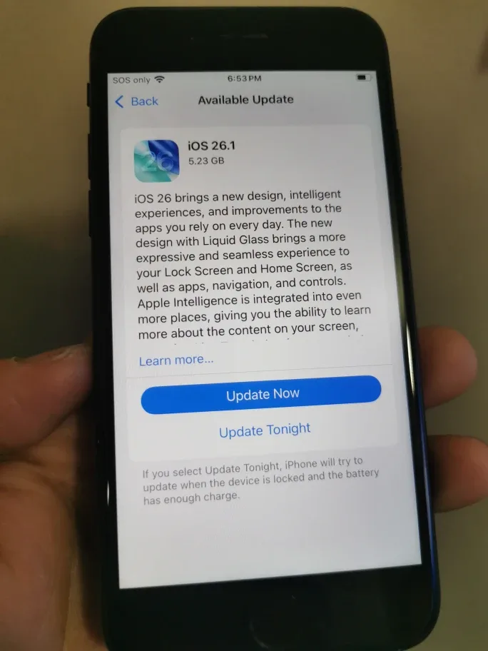 iPhone SE 2020 64G with new battery (Only selfie camera works) image indicator(5)