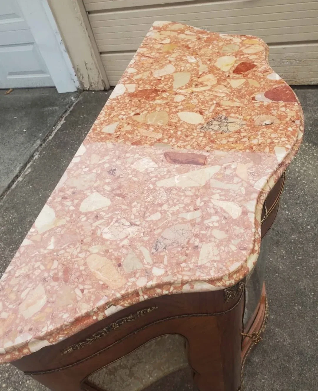 Beautiful italian marble top cabinet image indicator(5)