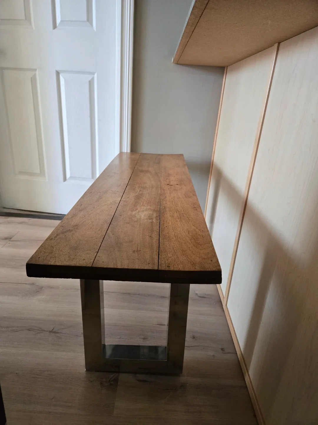 Wooden Bench with Metal Legs image indicator(2)