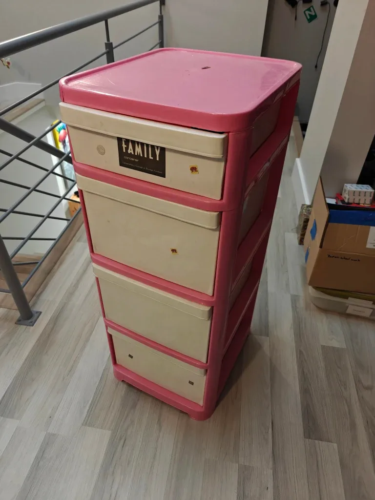 Family Container 4-Drawer Storage Unit