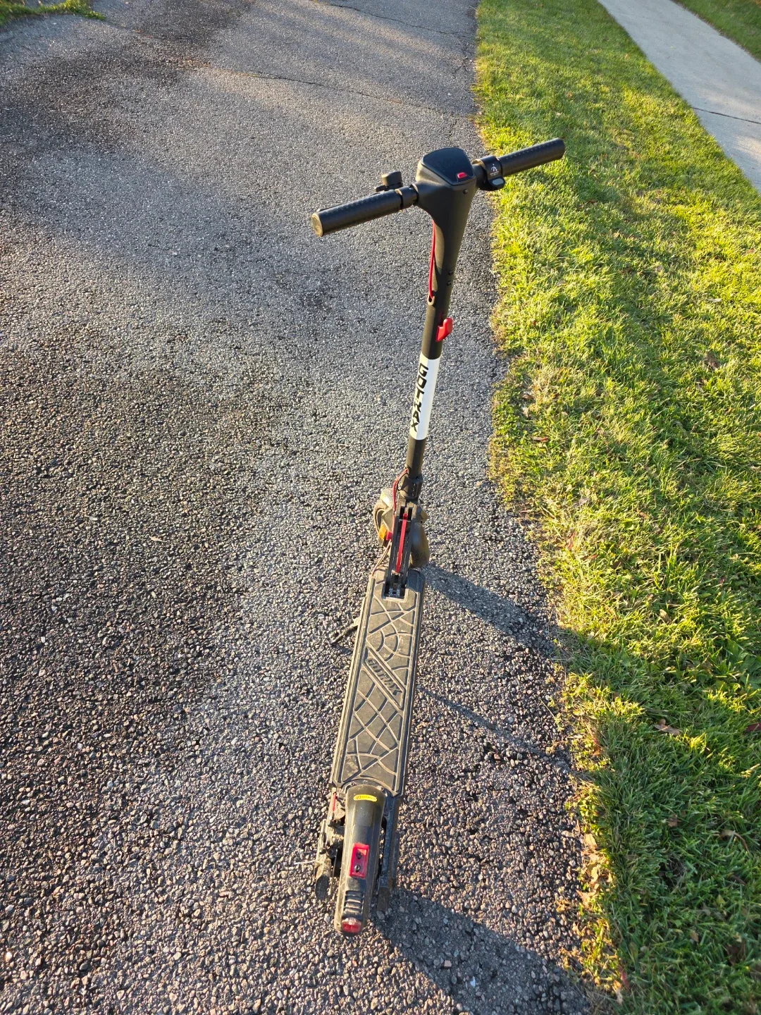 Gotrax Electric Scooter Apex XL image indicator(3)