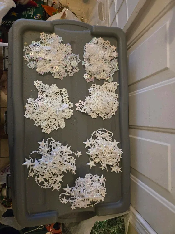 ❄️ 7 White & Iridescent Christmas Garlands / Strands ❄️