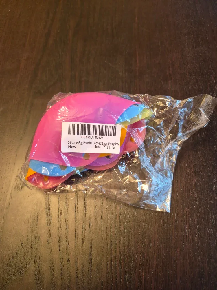 New silicone egg poachers. Pick up in Kitchener, $10 image indicator(2)