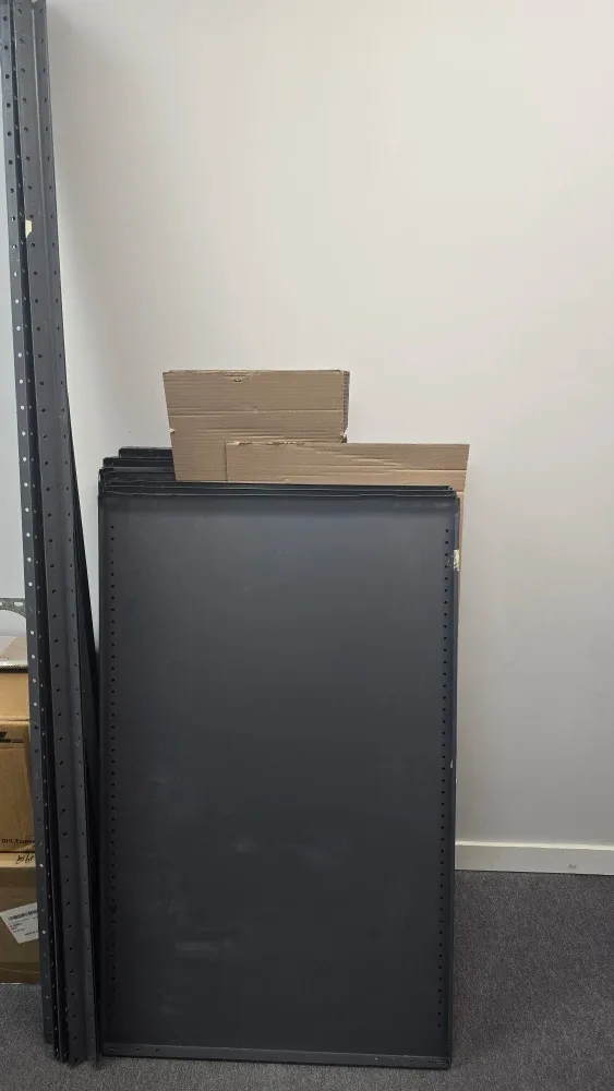 Metal Shelving Unit - Great Storage! image indicator(6)