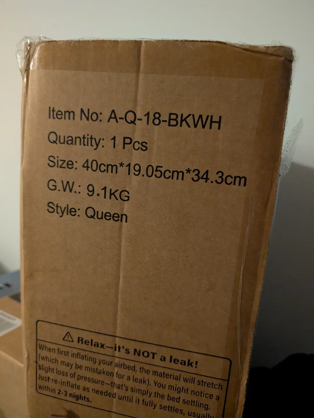 CHERIMOR Queen Size Air Mattress - Brand New! image indicator(3)