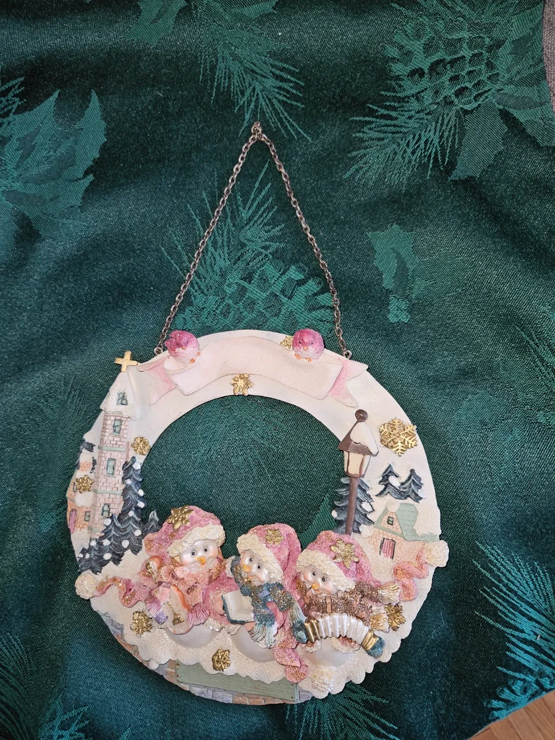 Christmas ornaments and decor image indicator(6)