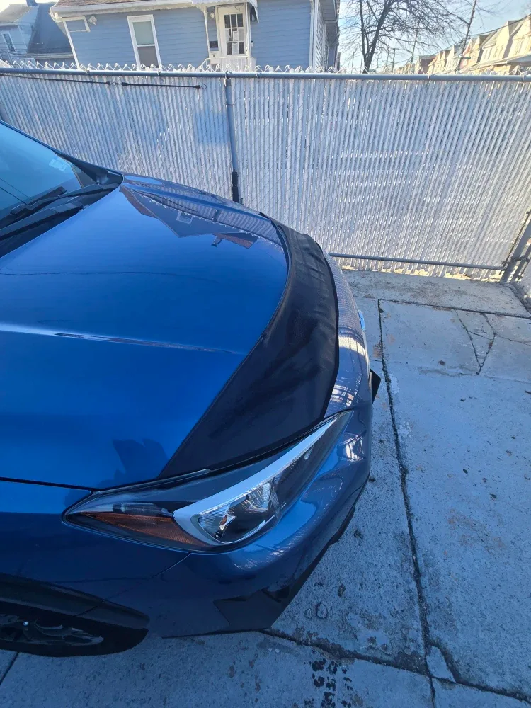 Subaru Outback Floor Mats & Hood Protector image indicator(2)