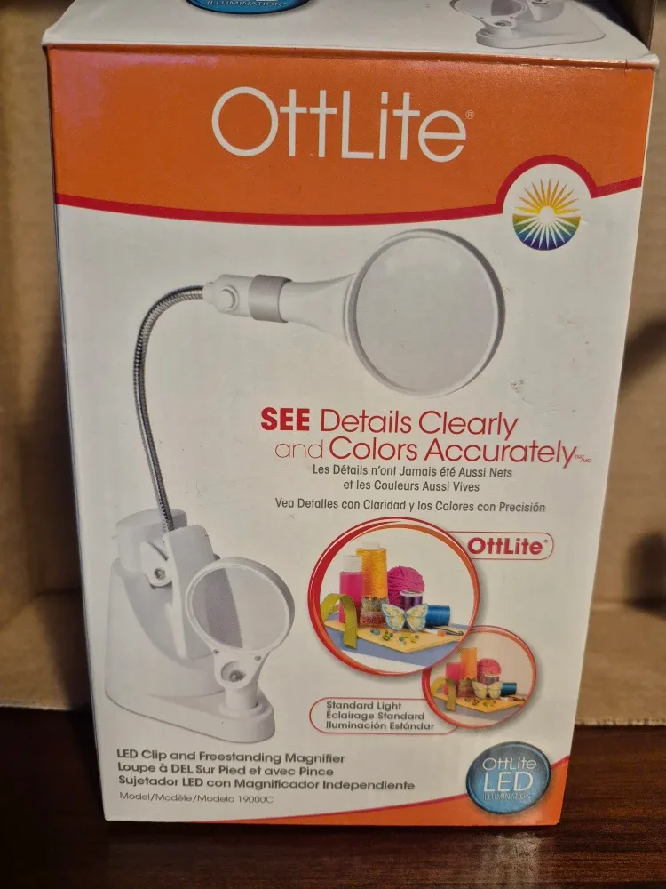 OttLite LED Clip & Freestanding Magnifier image indicator(2)