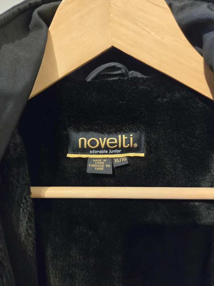 Noveltti Adorable Black Winter Coat XL/TG image indicator(2)