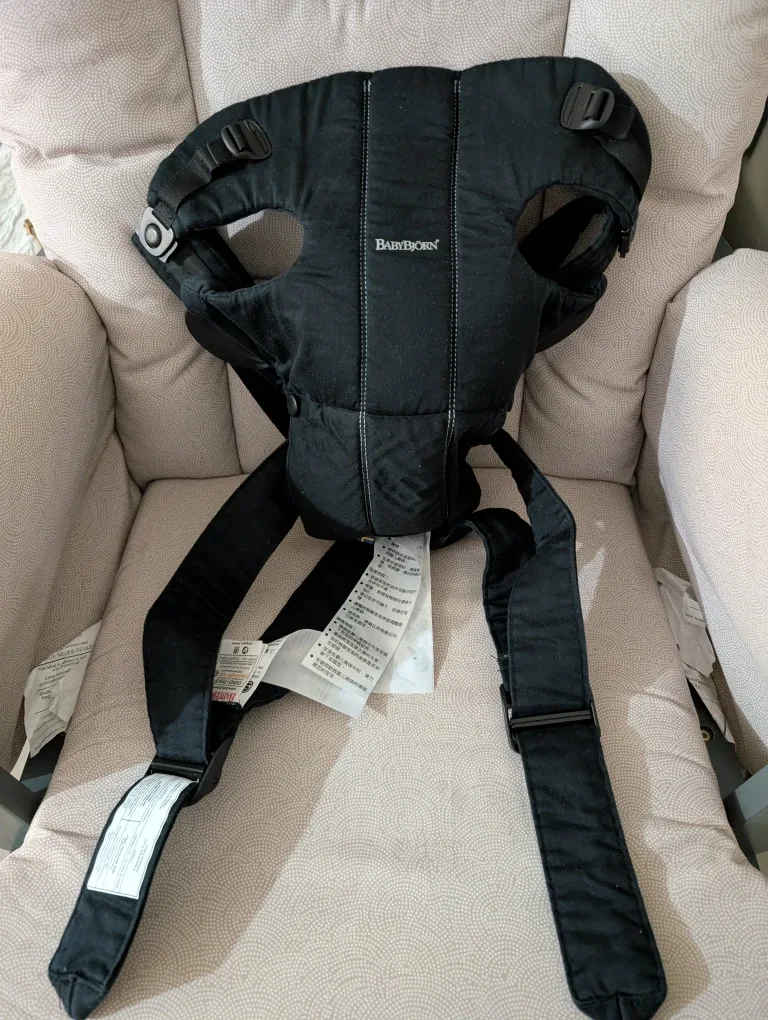 BabyBjorn Baby Carrier Mini - Black