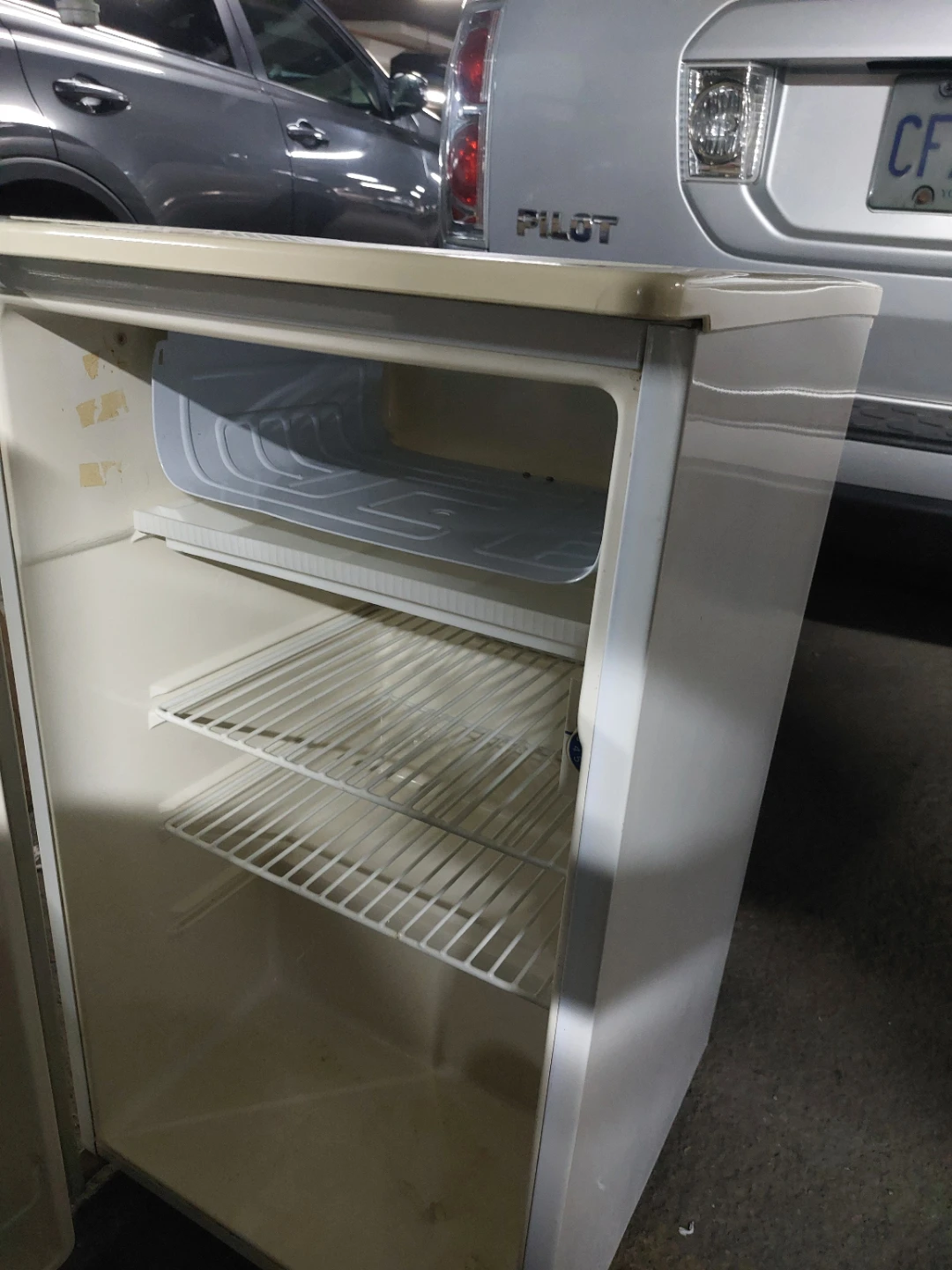 Danby Designer Compact Fridge - photo 4