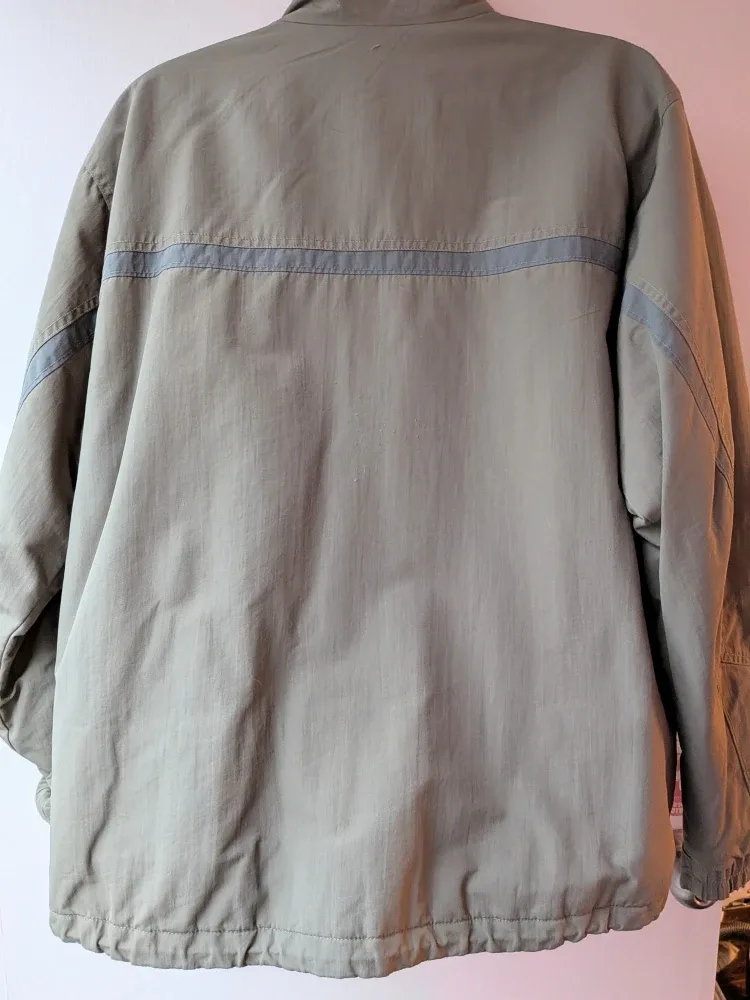 Men's Columbia khaki grey Men's Jacket - Size M gently used image indicator(2)