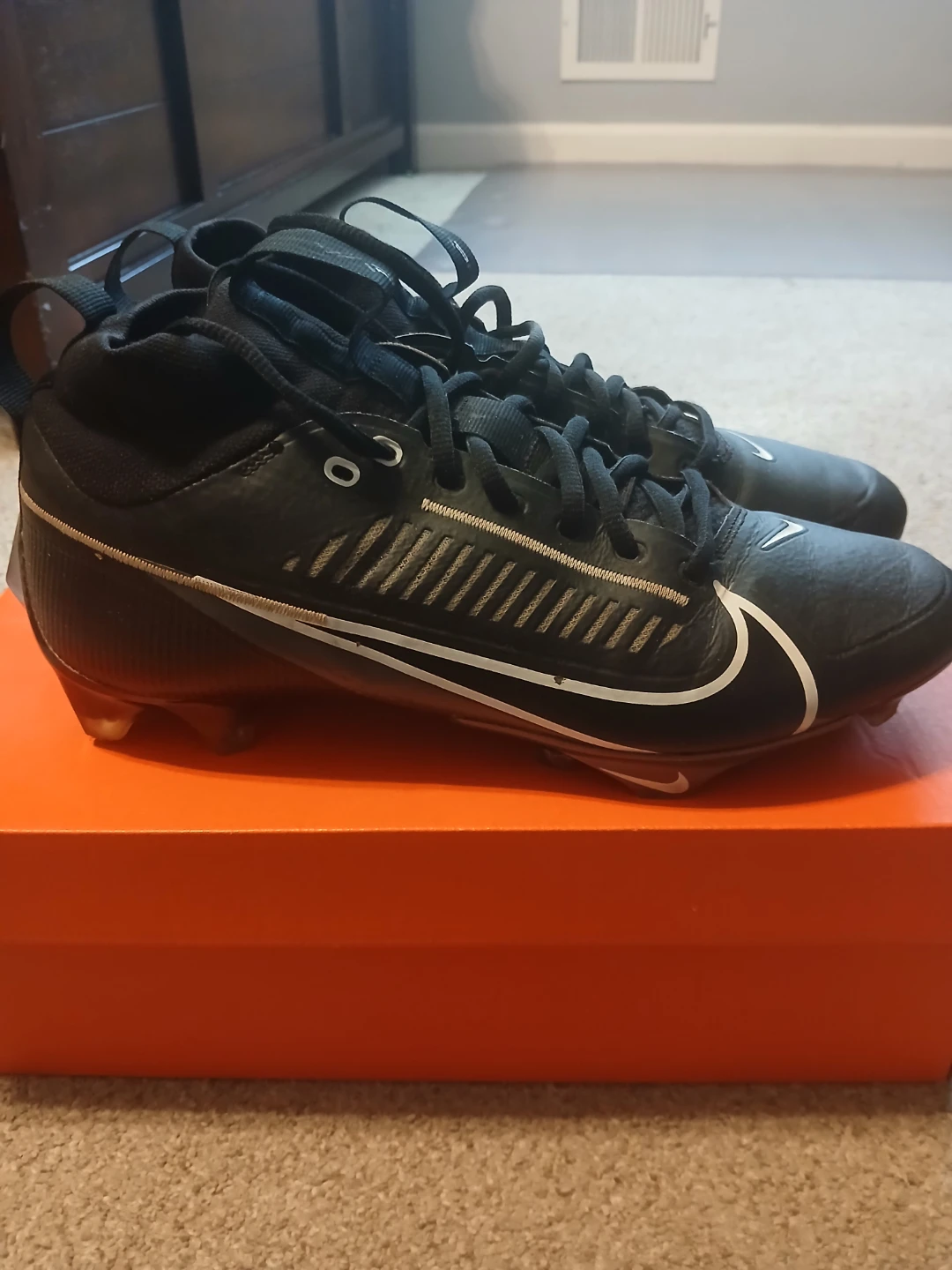 Nike Force Savage Shark 3 Football Cleats - photo 3