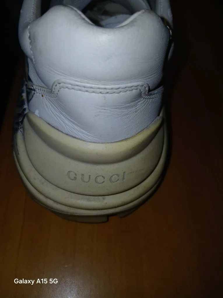 Gucci sneakers image indicator(4)