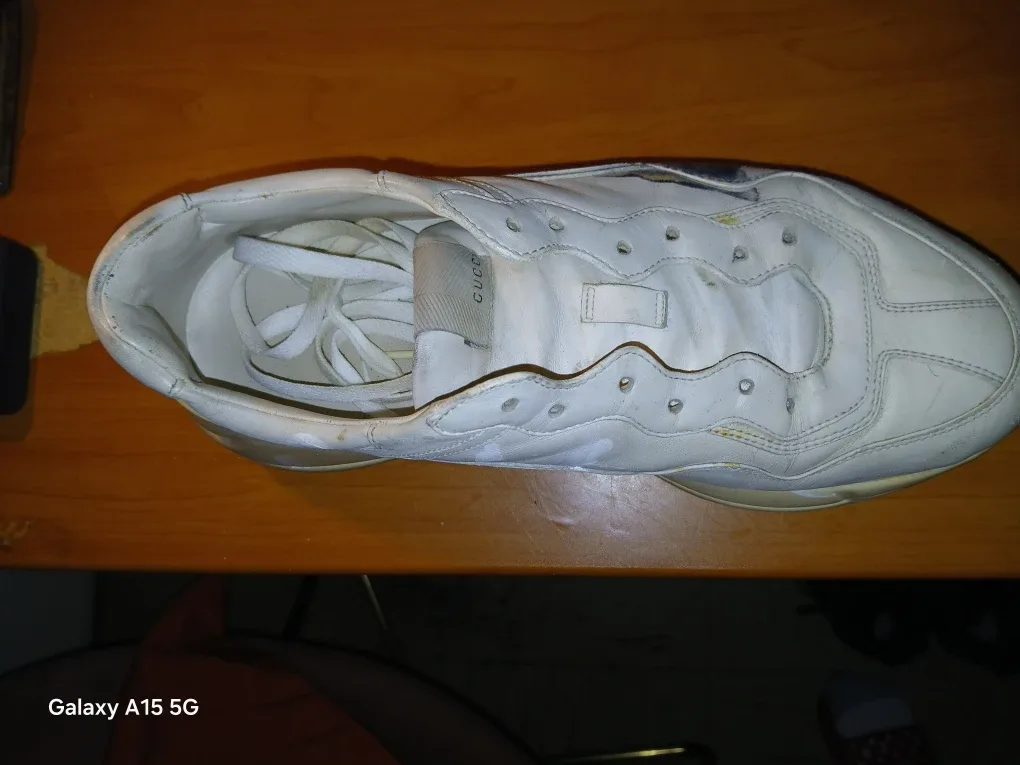 Gucci sneakers image indicator(5)