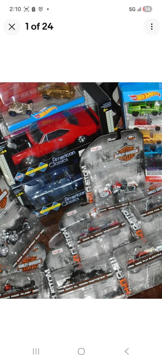 Hot Wheels & Maisto Diecast Cars - New in Package/12 items/lot