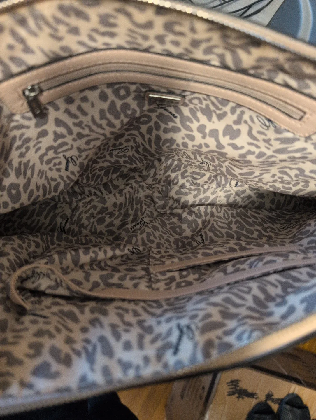 Guess Satchel Handbag image indicator(2)