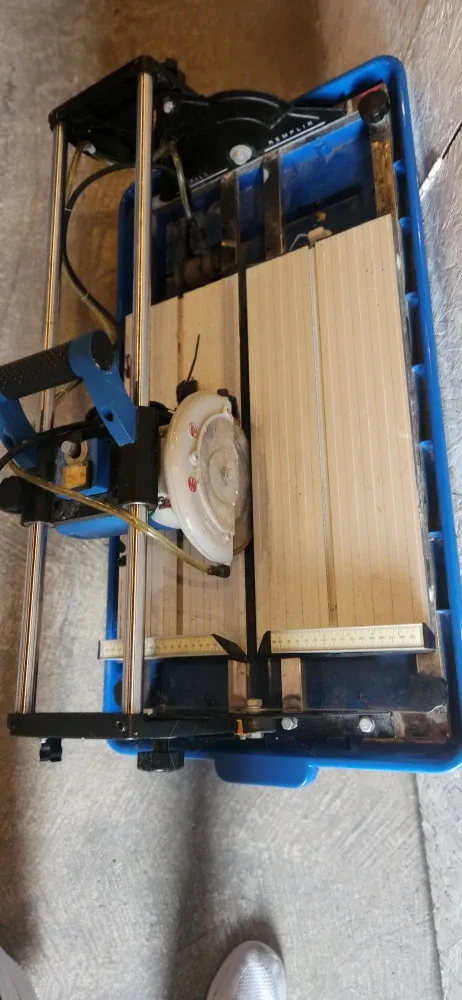 Kempler Wet Tile Saw image indicator(2)