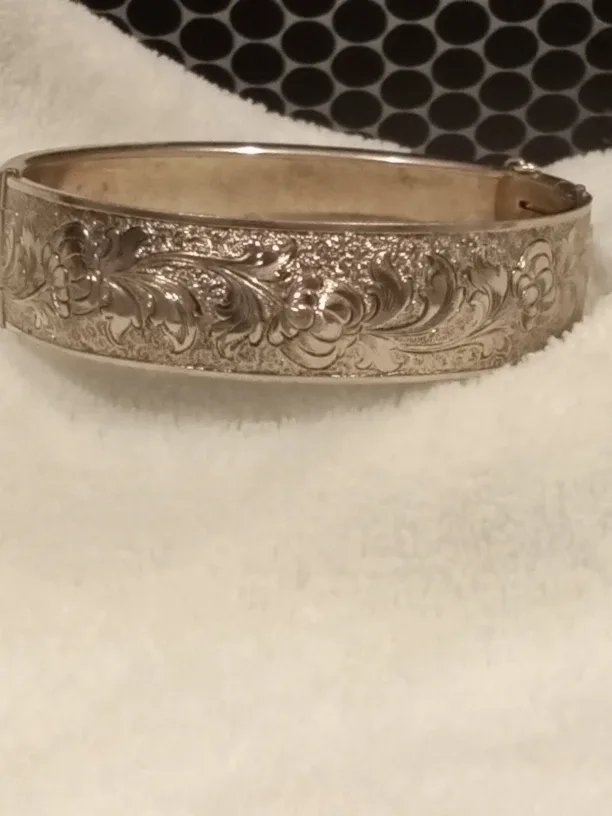 Antique Edwardian Gold Gilt Bangle