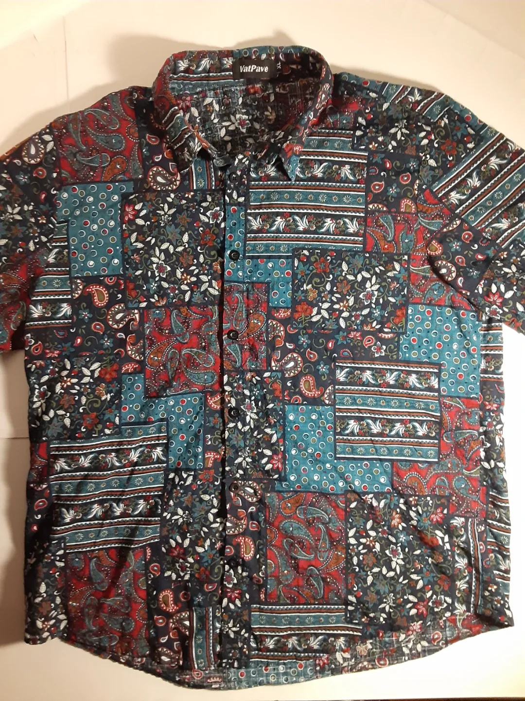 VatPave - Short Sleeve Button-Up Patchwork Shirt | S: XL image indicator(2)