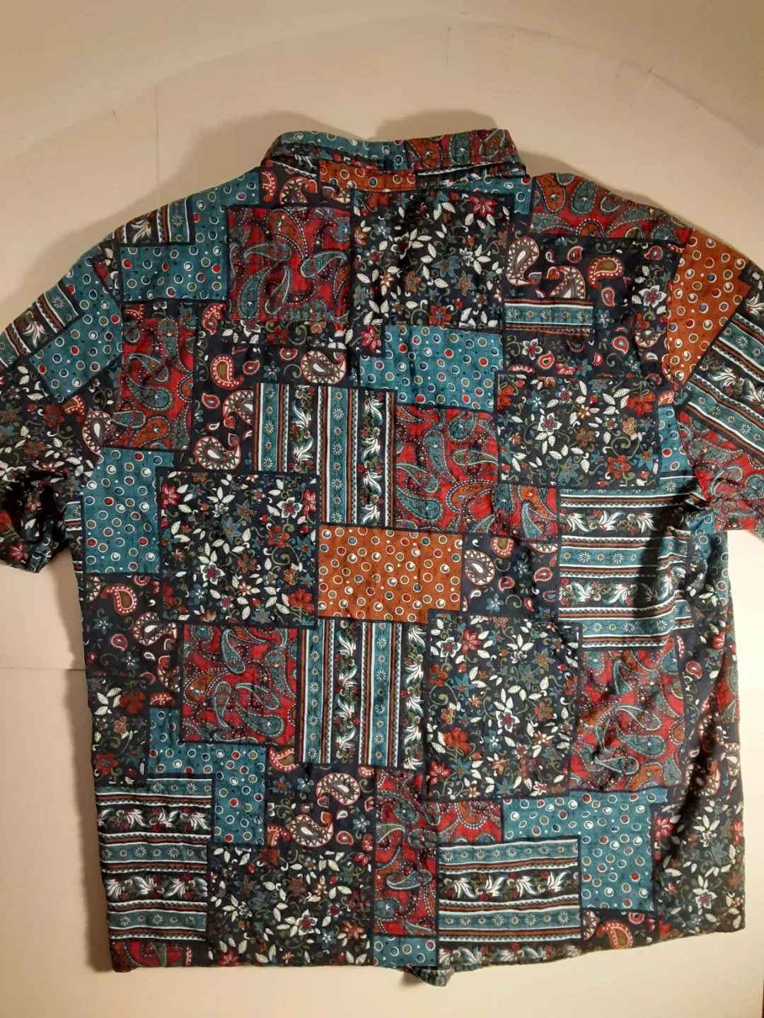 VatPave - Short Sleeve Button-Up Patchwork Shirt | S: XL image indicator(3)