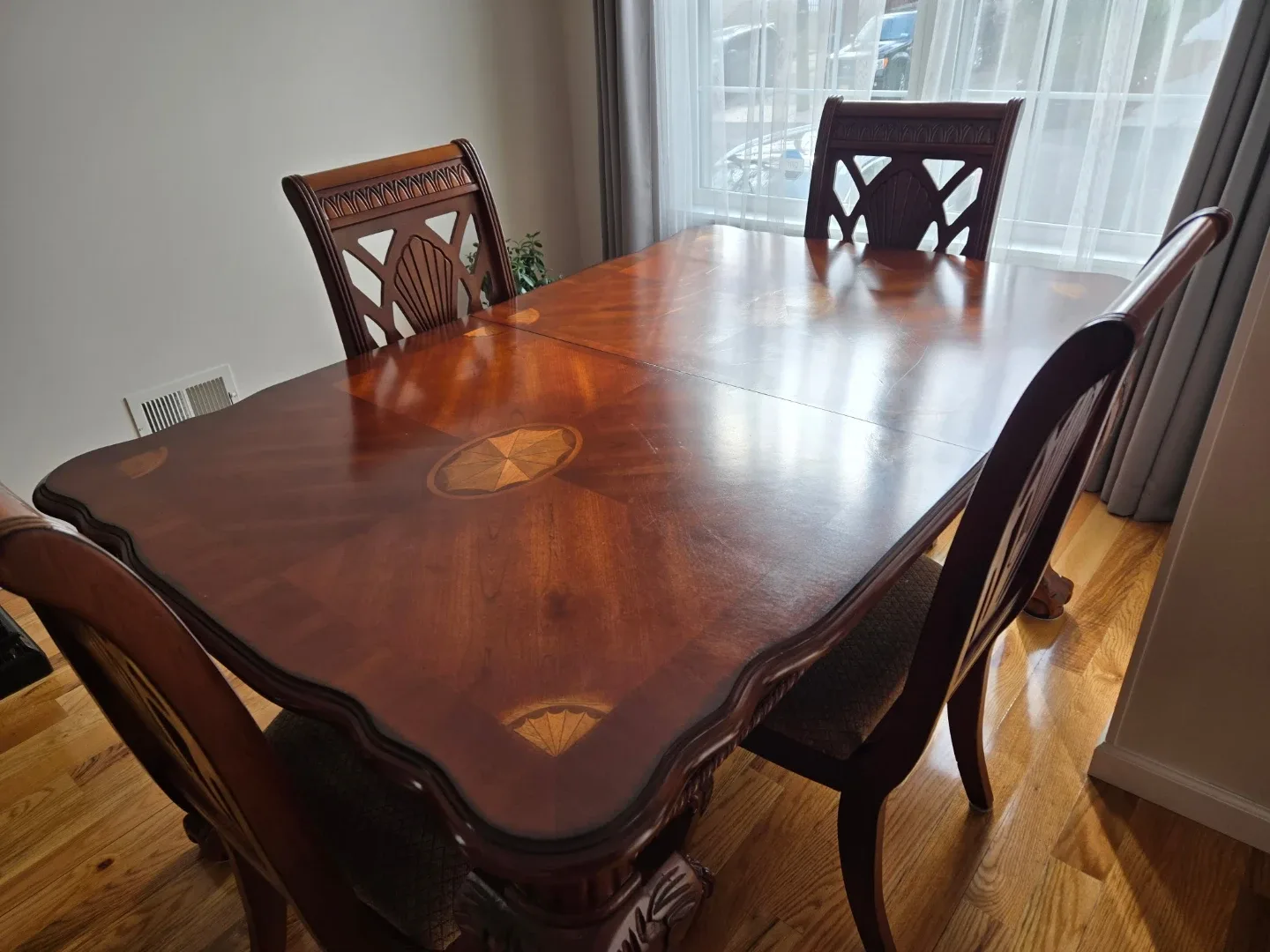Dining Table with 4 Chairs - Oak Wood image indicator(3)