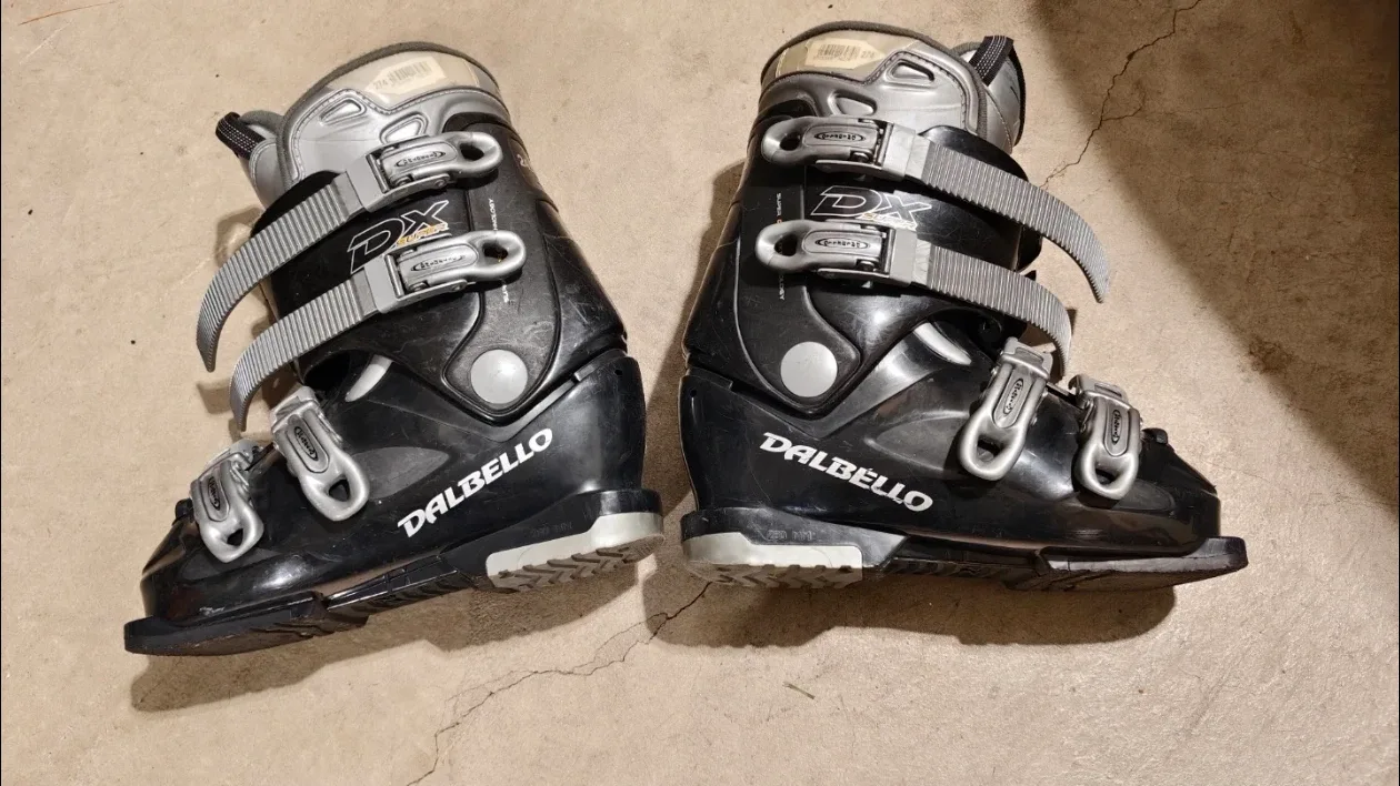 Dalbello DX Ski Boots - Size 24.5