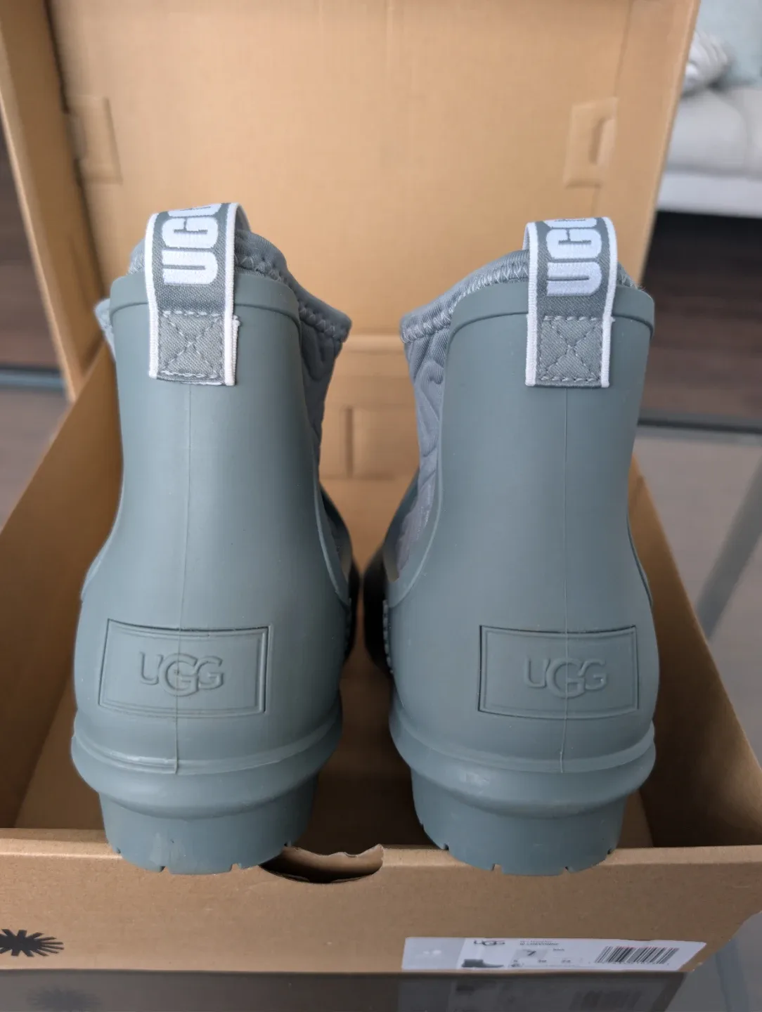 UGG Chevonne Rain Boots - Women's Size 7 - Black image indicator(7)