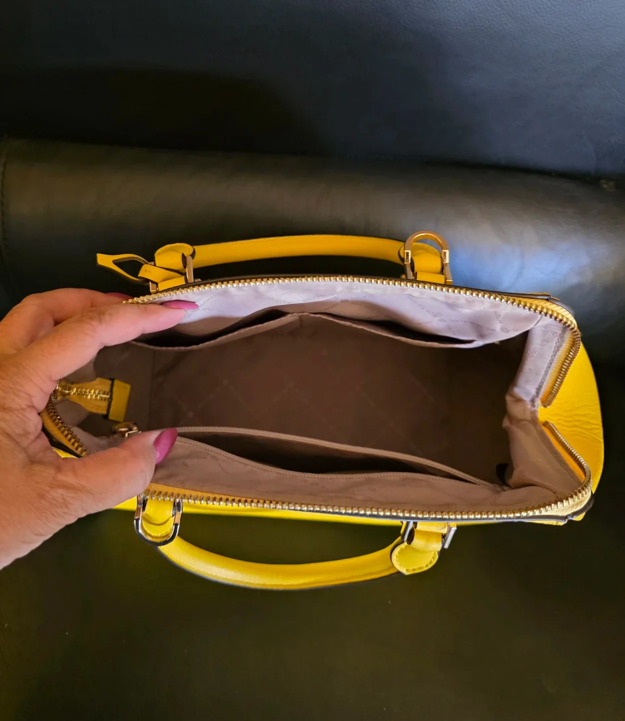 Michael Kors Crossbody Satchel image indicator(8)