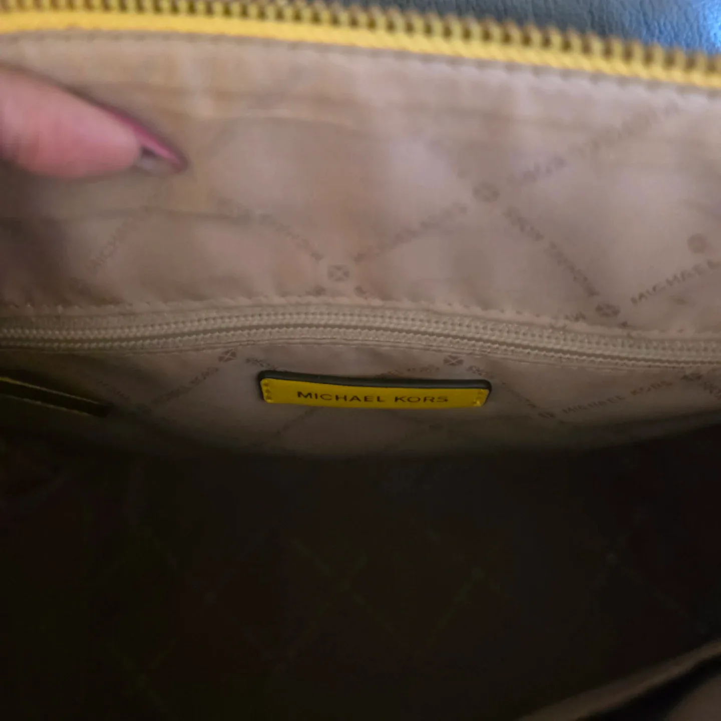 Michael Kors Crossbody Satchel image indicator(9)