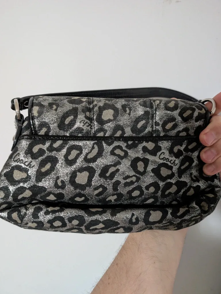 Coach Animal Print Bag image indicator(2)