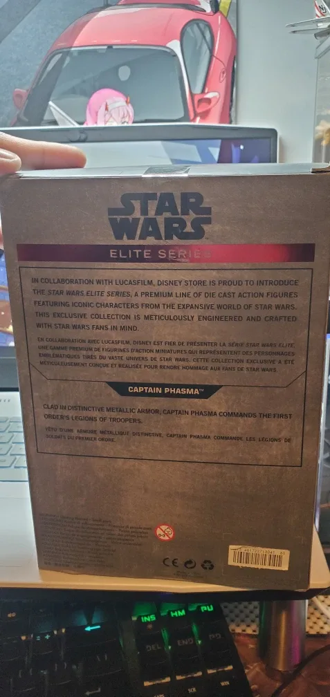 Star Wars Elite Series Captain Phasma Die Cast Action Figure image indicator(8)