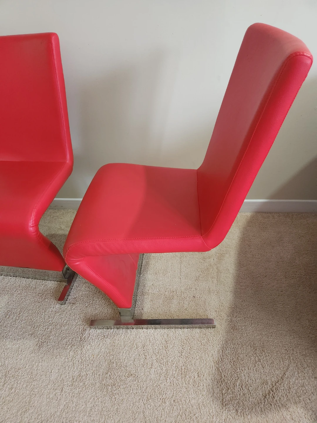 Red Dining Chairs - Set of 2(ONLY PICK Up) - photo 2