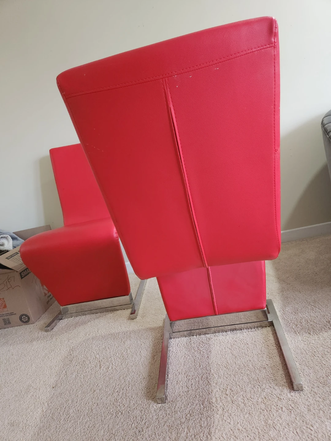 Red Dining Chairs - Set of 2(ONLY PICK Up) - photo 3
