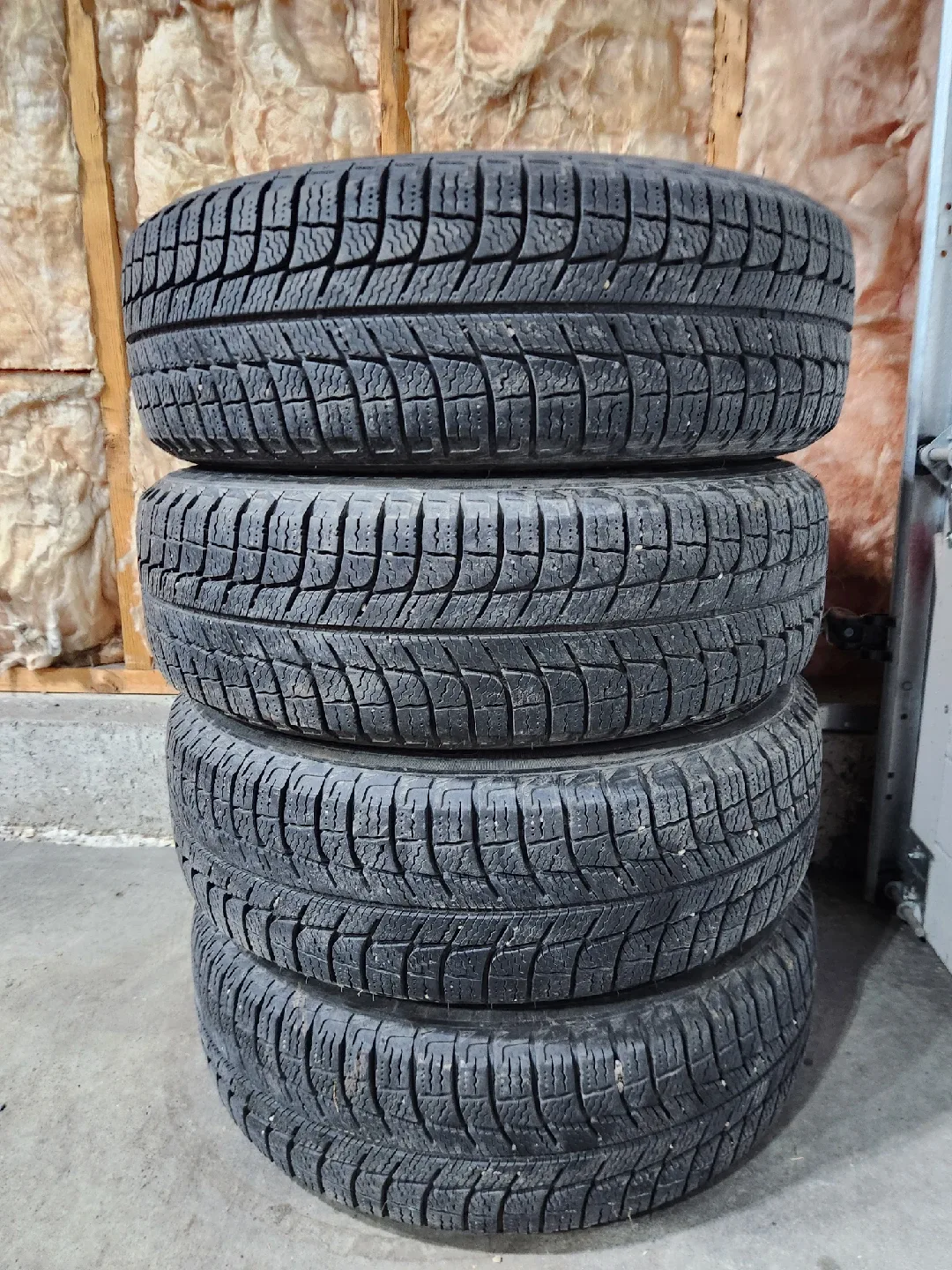 (4)-185/65R14 Winter Tires/Rims 4x100 Off 2011 Hyundai Accent image indicator(4)