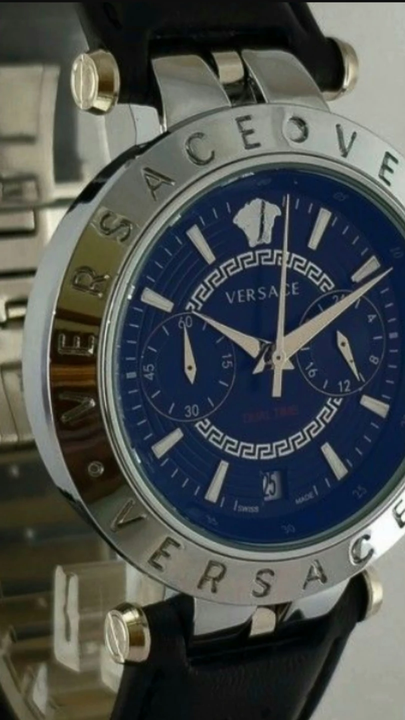 Excellent VERSACE White Date Indictor Man's Quartz Wrist Watch