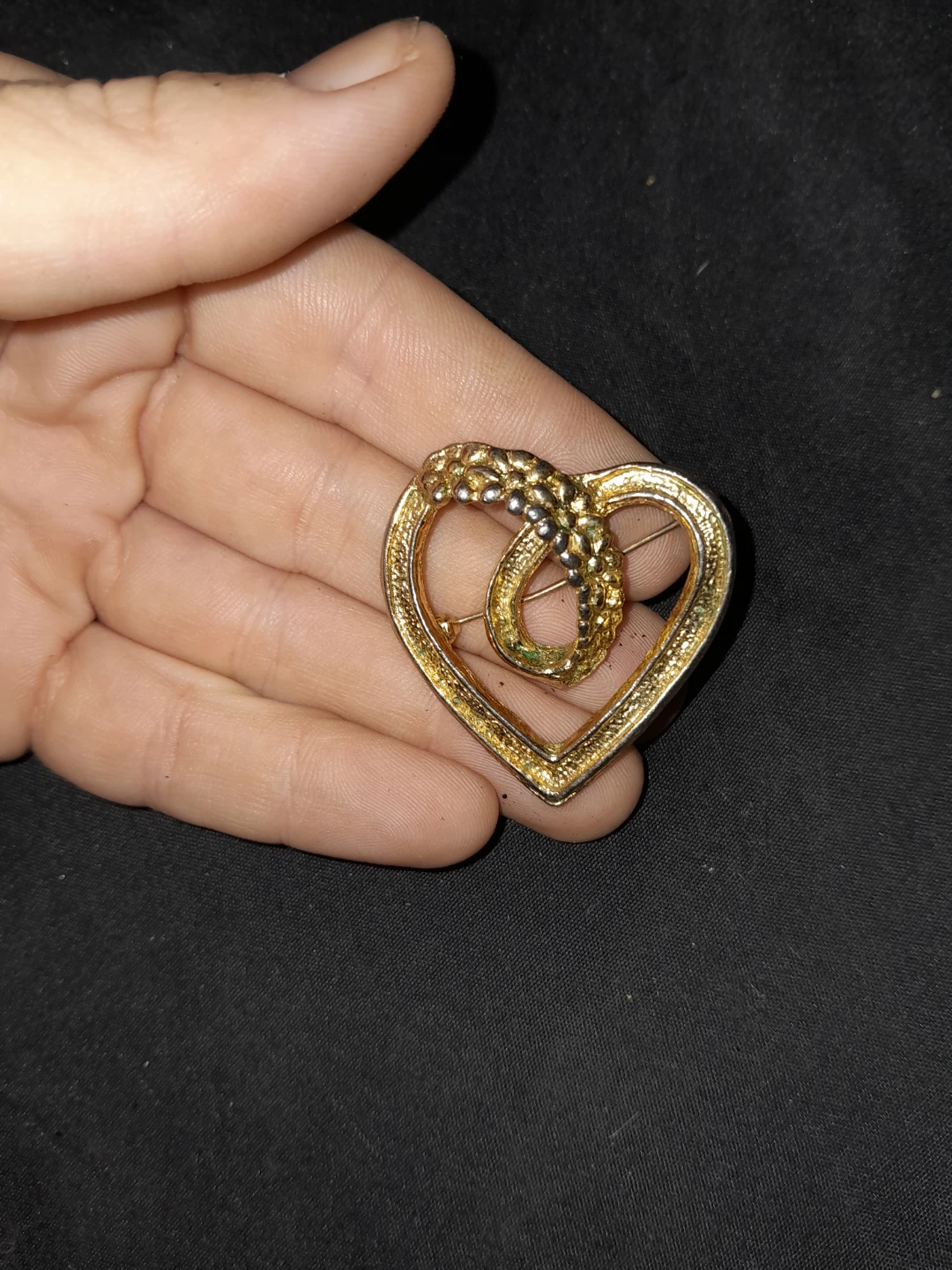 Vintage Gold Tone Brooches - photo 2