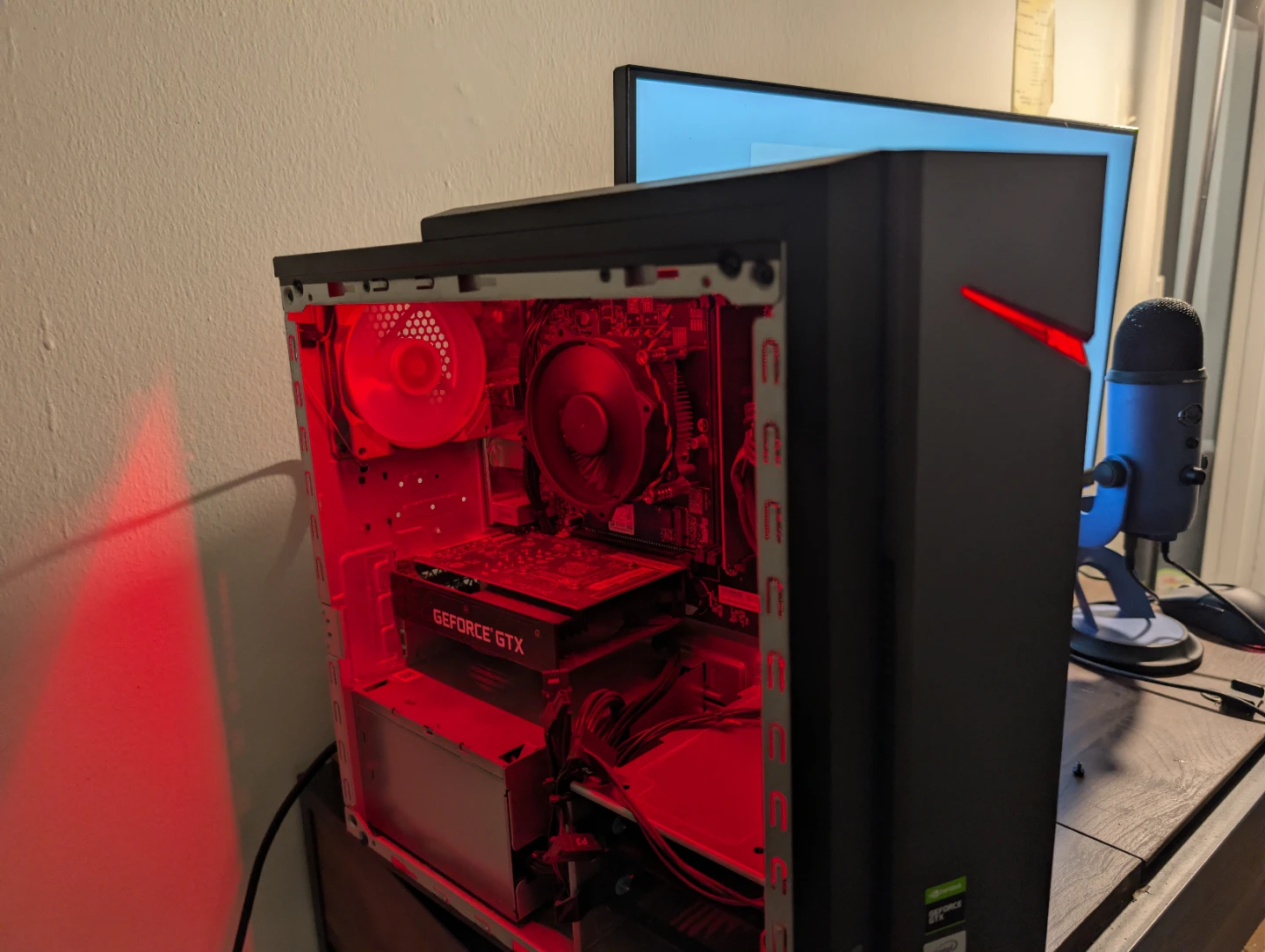 Acer Nitro N50-610 Gaming PC (negotiable) - photo 3