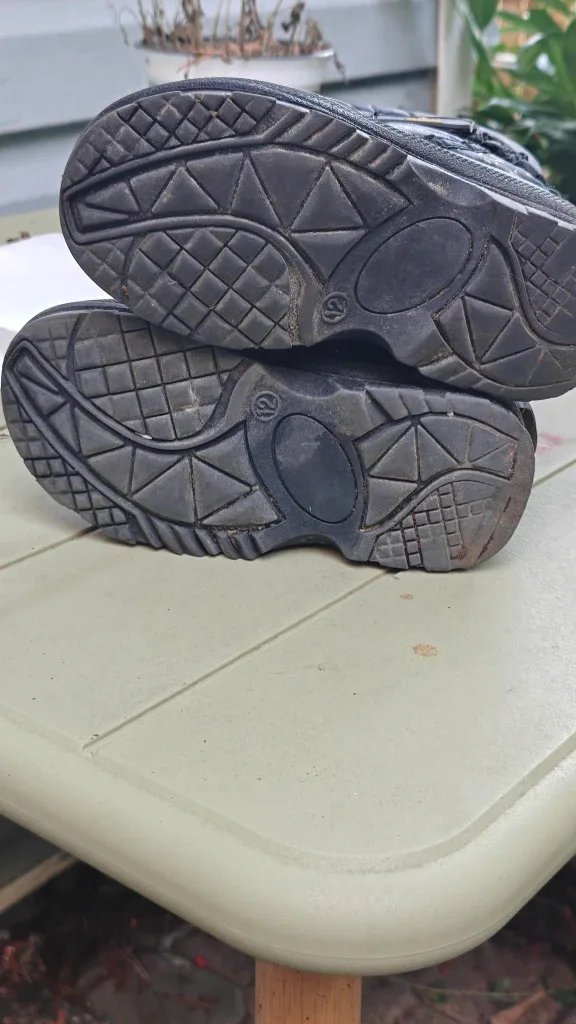 Kids Black Winter Boots - Size 12 image indicator(4)