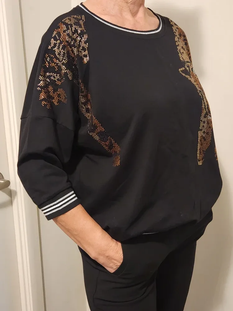 Italian MEG COLLECTION  Black Leopard Print Sweatshirt image indicator(2)