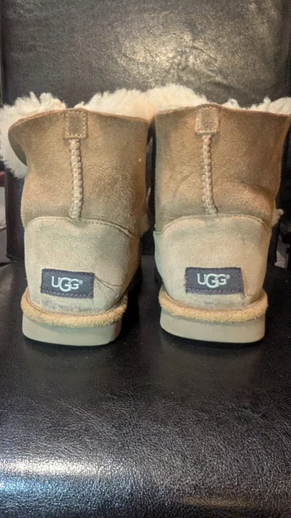 Girls, UGG Boots Size 3