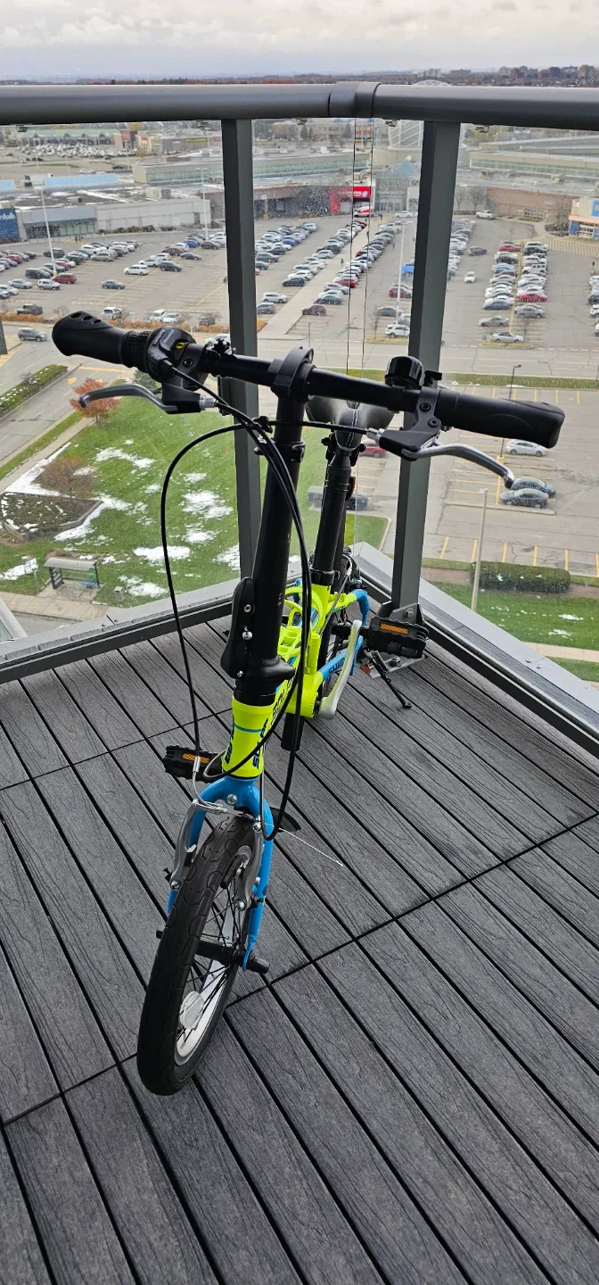 Folding Bike - Compact and Portable image indicator(4)