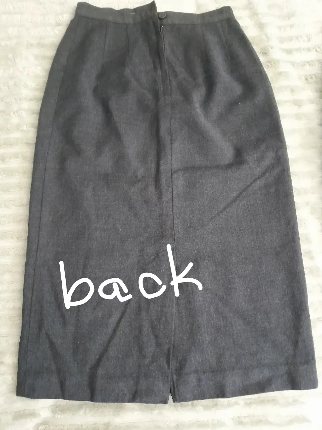 Pure Virgin Wool Grey Skirt image indicator(2)