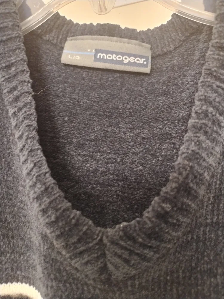 Motogear Sweater - Size L/G image indicator(3)
