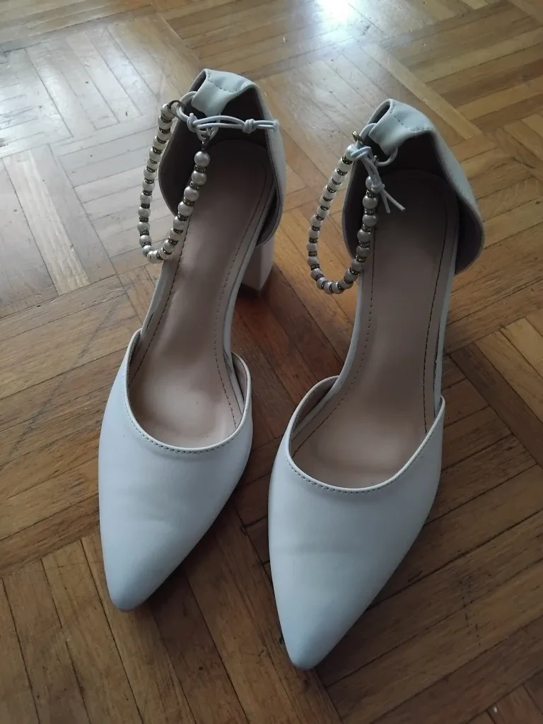 comment article thumbnail