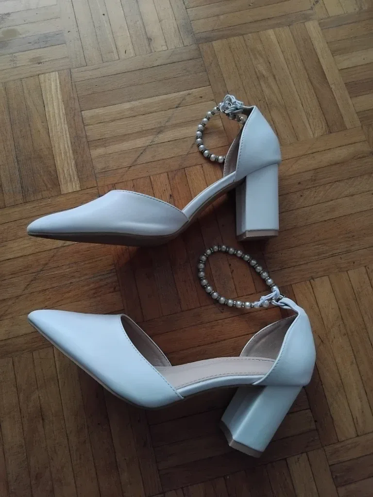 Free formal shoes size 41 image indicator(3)