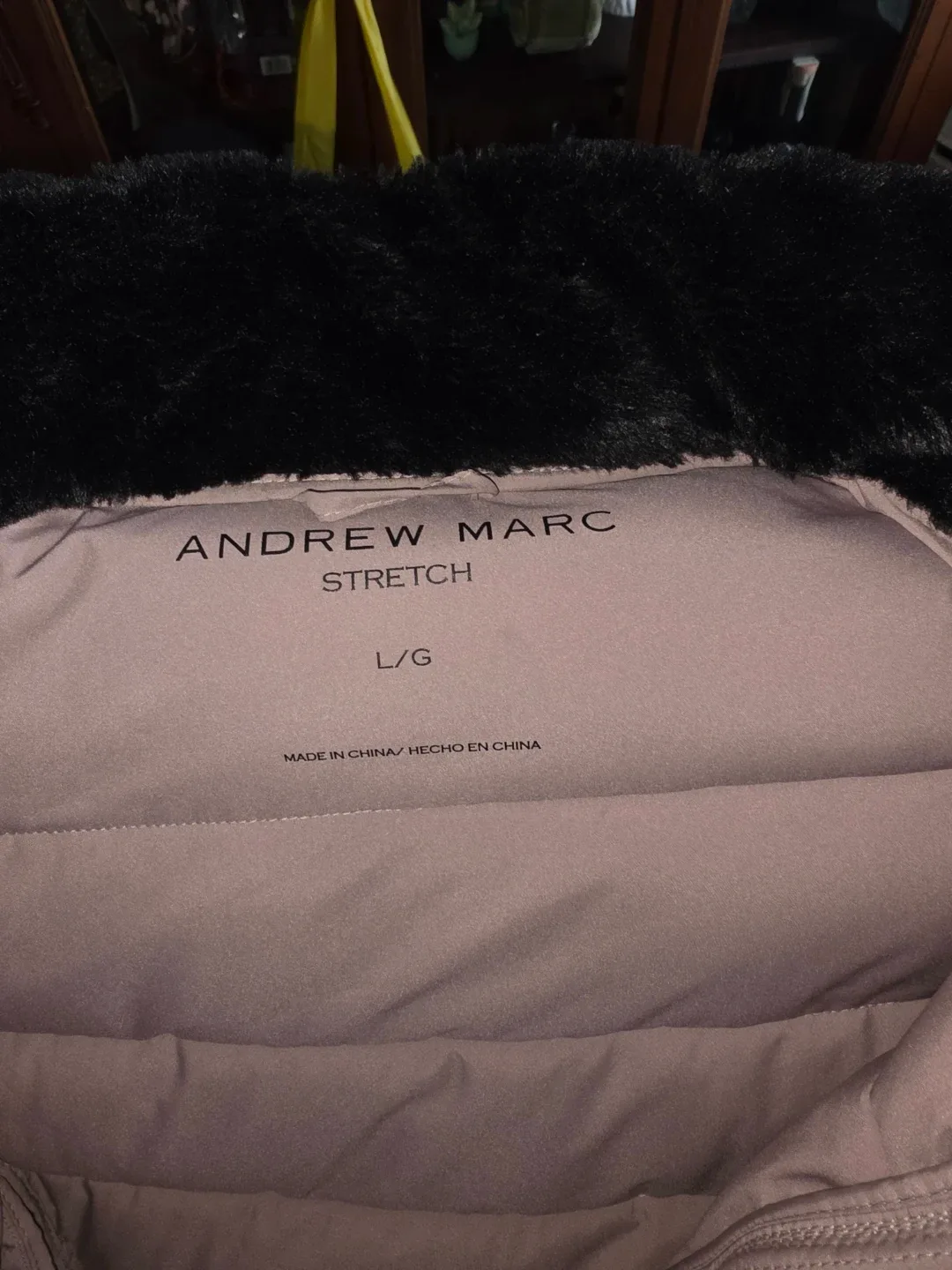Andrew Marc Stretch Puffer Coat, Size L/G image indicator(2)