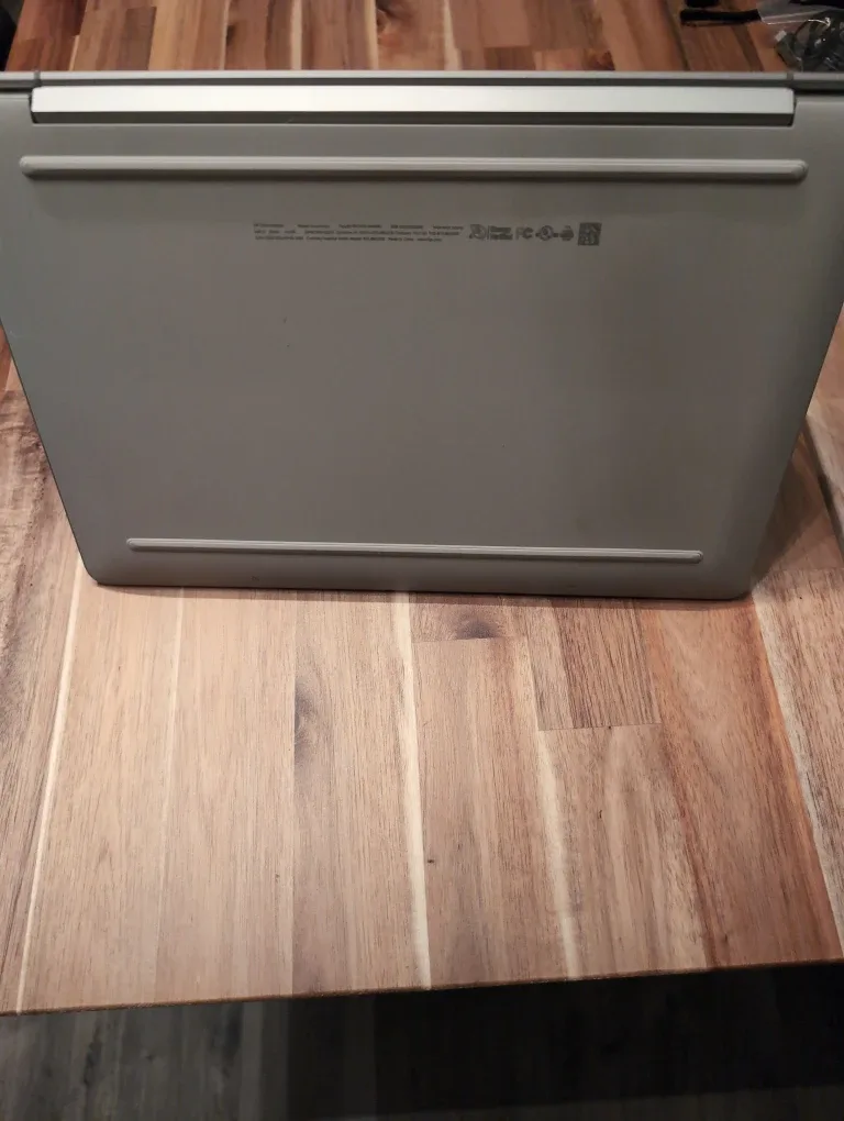 HP Chromebook with Mouse and Charger image indicator(3)